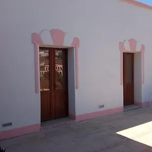 https://la-casa-di-pantelleria-island.sicilyhotelsitaly.net