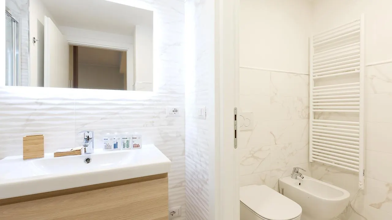 Italianway-Bergonzoli Place Milan Apartment